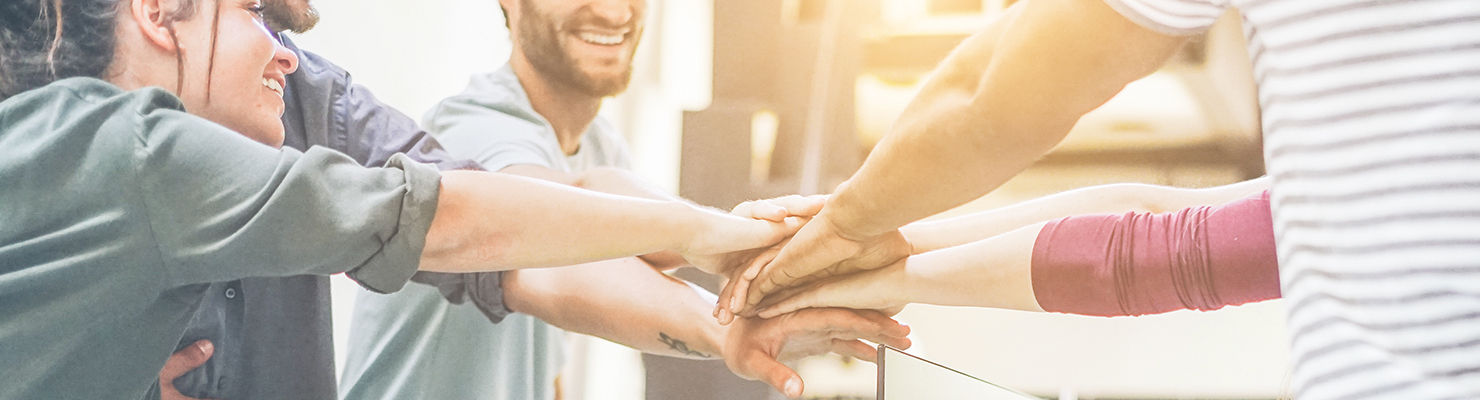 shutterstock_739769911_1480x400px (1)